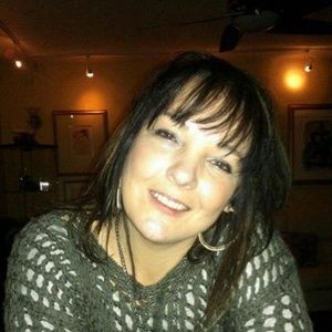 Meet your Posher, Angie